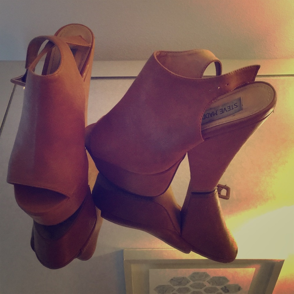 Steve Madden wedges - will sell for best offer!